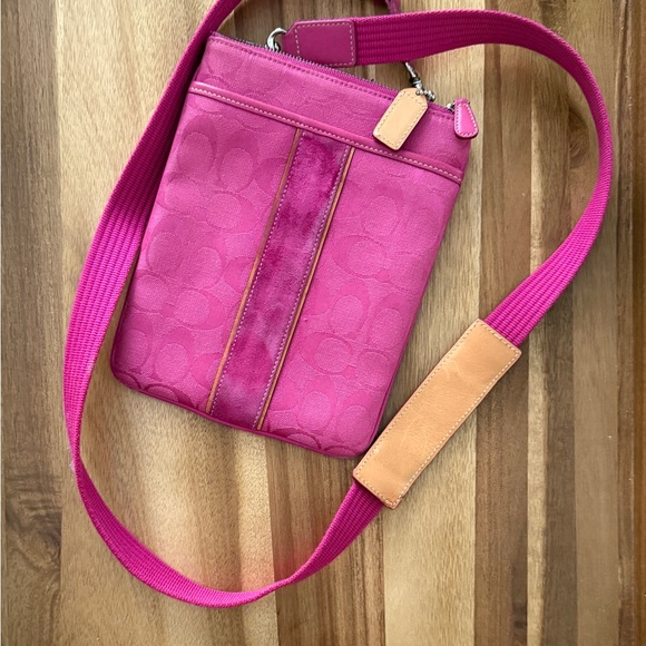 Coach Pink and Tan Crossbody Bag - Picture 2 of 3